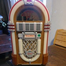Wurlitzer Jukebox di Leadworks