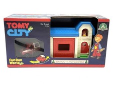 Tomy Fun Run World Pull n Go