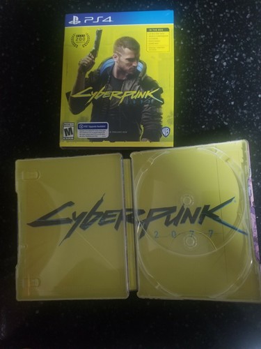 Cyberpunk 2077 con custodia