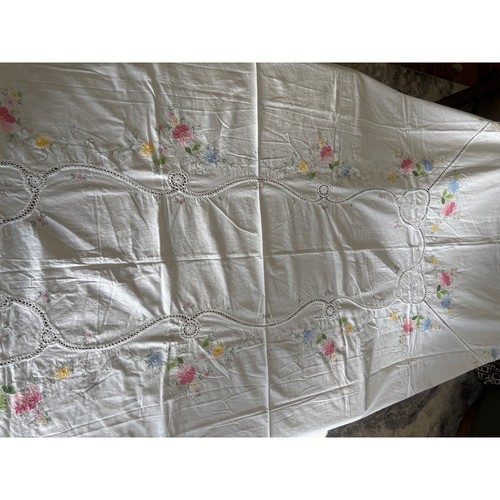 Tovaglia vintage ricamata