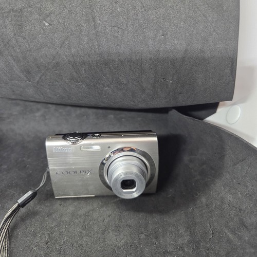 Nikon coolpix s230 - nikon,