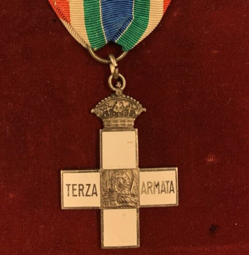 3126 croce commemorativa - -,