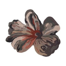 Tappeto trapuntato a mano