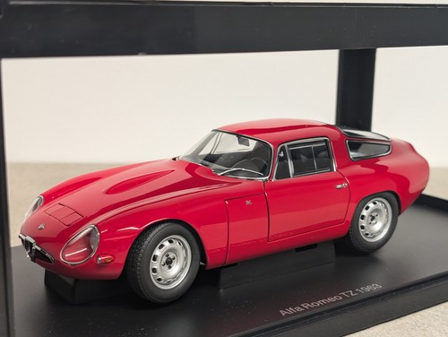 Autoart alfa romeo - 1:18,