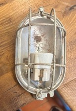 Lampada lanterna da muro, garage, cantina, metallo pesante