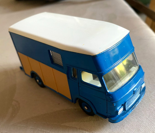Dinky toys france - dinky,