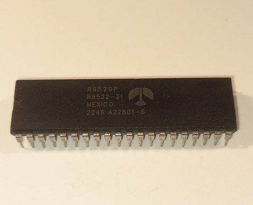 Chip pia 6520 per atari - pia,