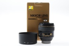 Nikon 1 4 - f/1,4,