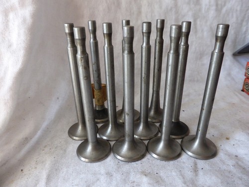 Valvole per triumph 2000 - 11,