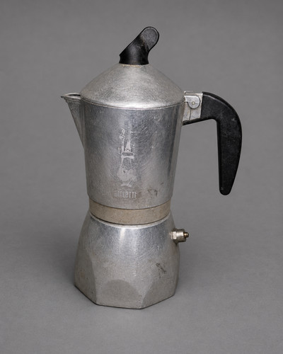 Vecchia caffettiera coffee - vecchia,