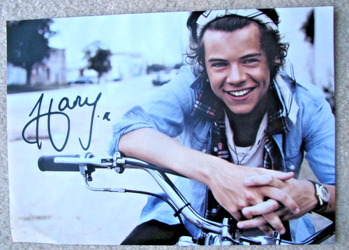 Harry styles one direction - harry,