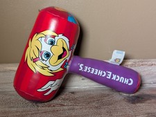 Oop Chuck e Cheese Gonfiabile