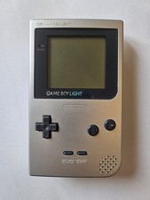 Nintendo Game Boy Light -