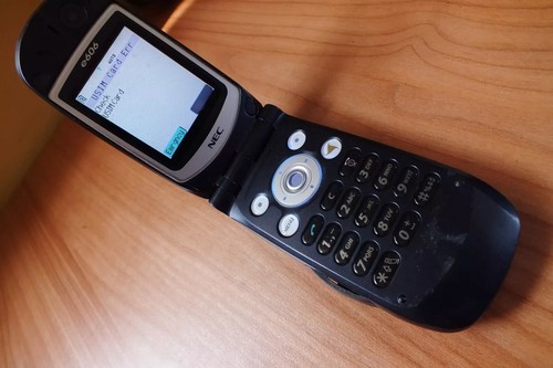 Nec e606 flip phone rete - flip,