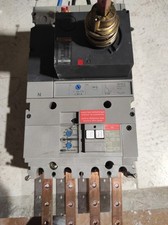 Interruttore/Sezionatore Scatolato Merlin Gerin ns100/160