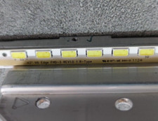 BARRA LED 42" V6 EDGE FHD-3 REV1.0 1 R-TYPE DESTRA TV LG42LV340A STRISCIA LED