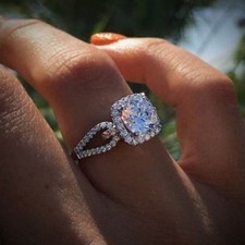 Anello di fidanzamento aureola