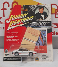 JOHNNY LIGHTNING 1/64 81 LOTUS