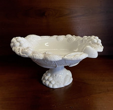 CENTROTAVOLA ALZATA BOWL CERAMICA SMALTO BIANCO DECORO FRUTTA BASSANO (?) '900