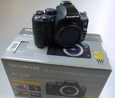Olympus E 620 DSLR-Kamera mit