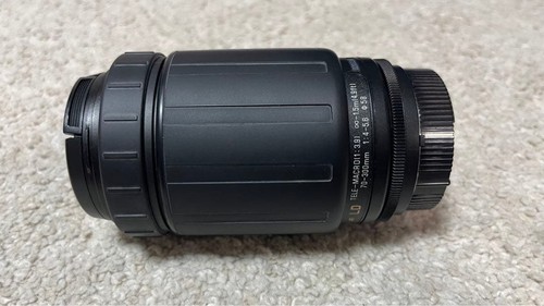 Tamron 300 6 472d - 70-300,