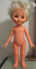 Maga maghella nuda franca - nuda,