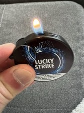 Accendino Lucky Strike, LUCKIES nero/blu metallo da collezione MOLTO RARO