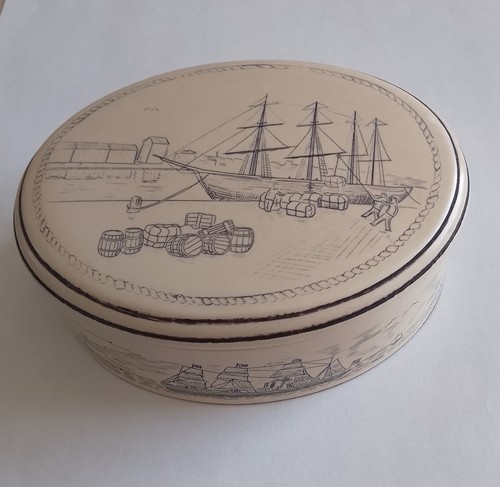 Oval lidded hand etched - oval,
