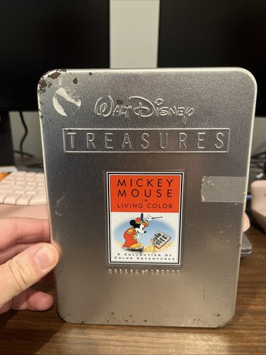 Walt disney treasures - walt, treasures: