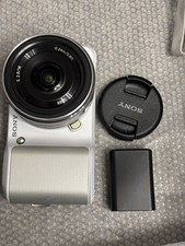 Fotocamera digitale compatta