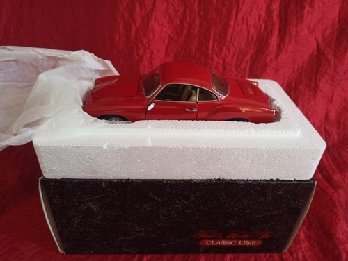 Cc327 minichamps 245000 - minichamps, 1:24
