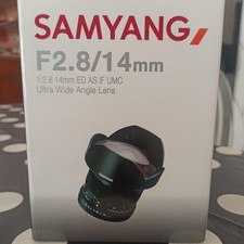 Obiettivo Samyang 14mm F2.8 Sony-e come nuovo usato pochissimo