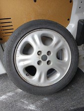 Un cerchio in lega Fiat Bravo 1996 - 195/50 R15 82V