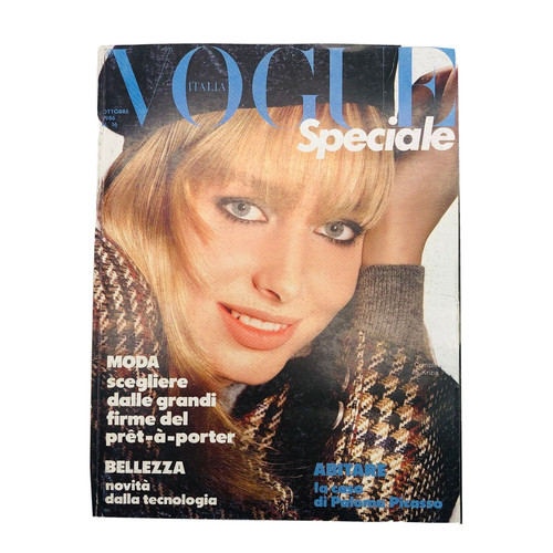 Vogue italia speciale - vogue, 16