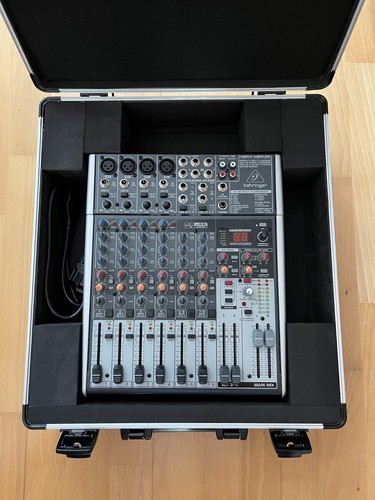 Behringer xenyx x1204 - x1204, usb
