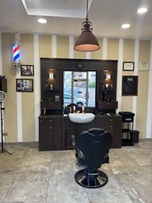 arredamento negozio usato