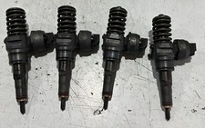 RICAMBI USATI, 4 INIETTORI AUDI A4 1.9 TDI, CODICE : 0414720215 BOSCH