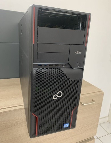Fujitsu celsius r920 xeon - fujitsu, 2x