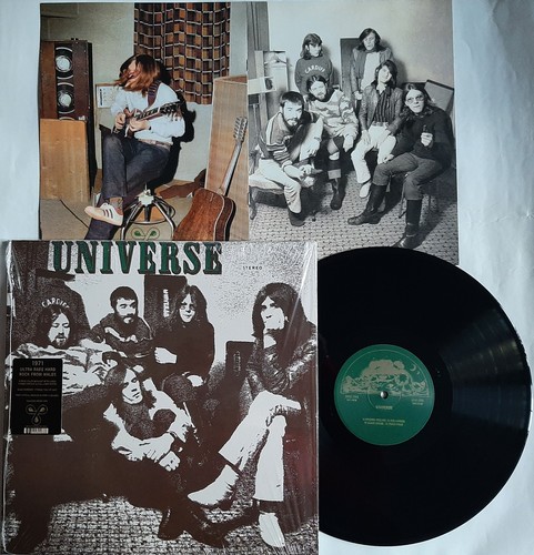 Universe same - lp, (re)