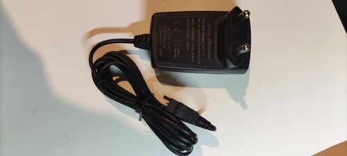 Carica batterie cellulare sony - carica,
