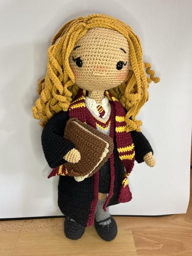 Amigurumi bambola hermione - amigurumi,