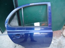 PORTA SPORTELLO POSTERIORE DX COMPLETO BLU NISSAN MICRA 2005