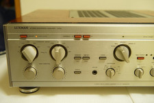 Amplificatore stereo integrato