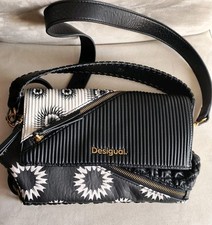 DESIGUAL  BORSA PARI AL NUOVO 
