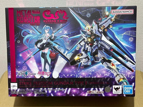 Metal robot spirits - robot, strike