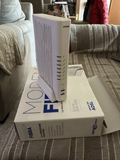 Modem Fibra Marca D-link modello DVA-5592