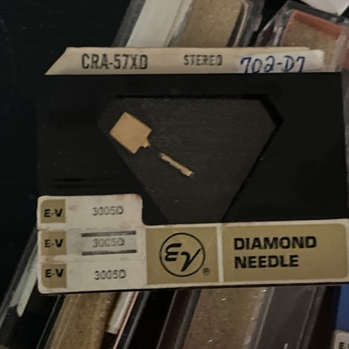 Diamond stereo needle - diamond,