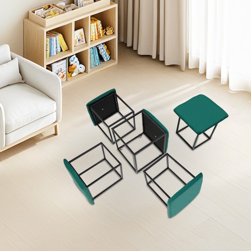 Sgabello verde con - in, 1