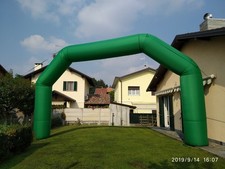 arco gonfiabile pubblicità