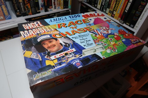 Amiga 1200 race chase - 1200,